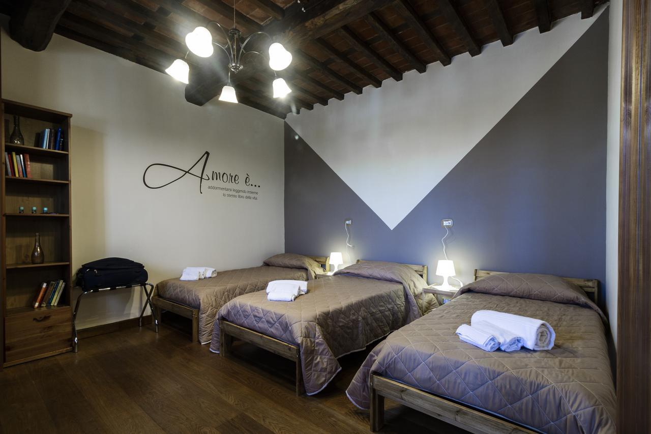 Flori'S Bed and Breakfast Viareggio Buitenkant foto