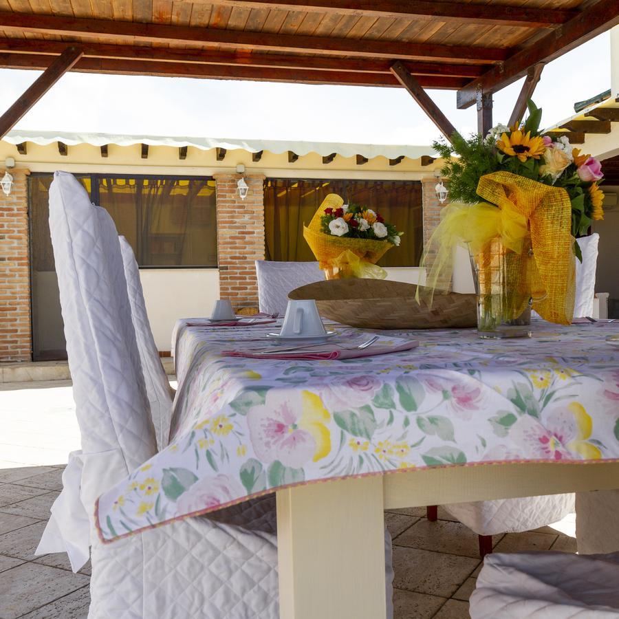 Flori'S Bed and Breakfast Viareggio Buitenkant foto