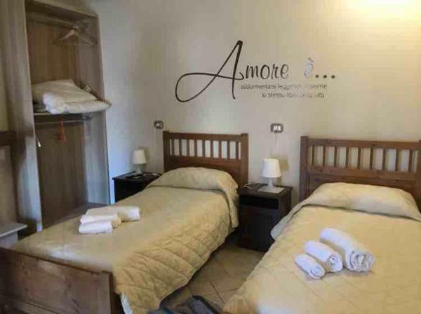 Flori'S Bed and Breakfast Viareggio Buitenkant foto